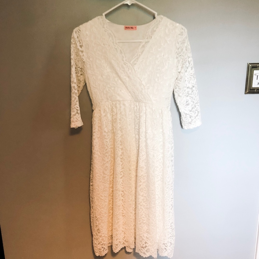 White Lace Maternity Dress NWOT